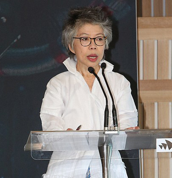 Seems Like Lee Lin Chin Won't Get Married! No Matter at What Age