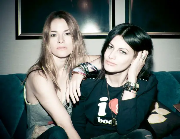 Openly Lesbian Leisha Hailey Dating Status, Married, Parents