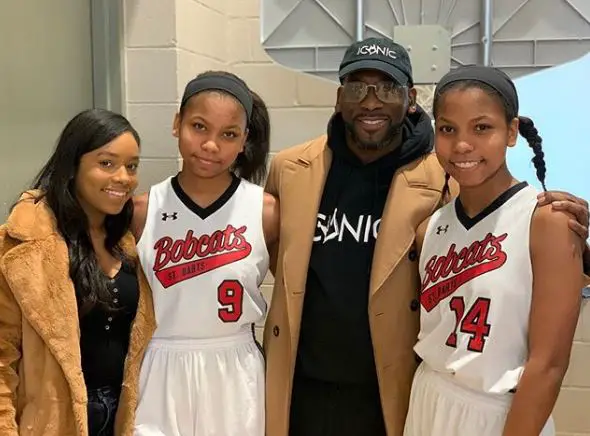 Pastor-Jamal-Bryant-Children-Daughters