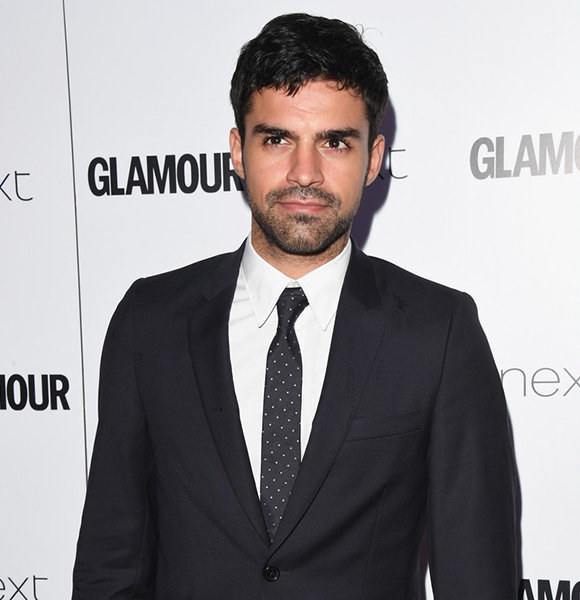 Sean Teale Hides Dating Affair and Girlfriend; But Does That Make Him Gay?