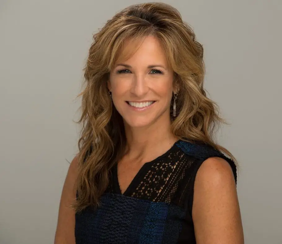 ESPN's Suzy Kolber Bio, Age, Married Status & Facts