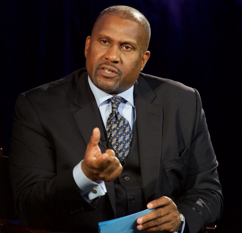 Tavis Smiley Suspended From PBS! Responds To Sexual Misconduct Allegation