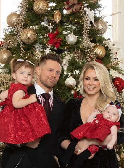 The-Miz-with-wife-and-children2020