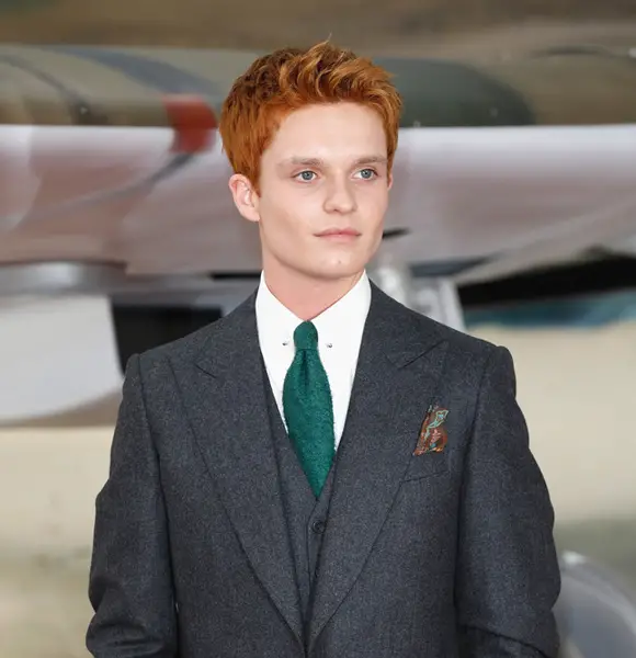 Is Tom Glynn-Carney Gay? Or The Rumors Exists Because Of His Mystery Dating Affairs