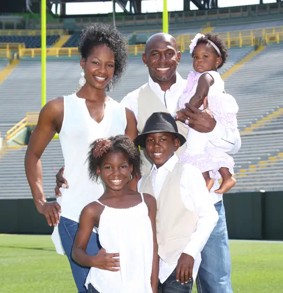 DWTS Winner Donald Driver Is Has A Big Heart! Helps Ill Children Through a Foundation He And Wife Started