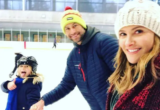 TV Actress Jill Wagner Engaged To Her Boyfriend, When Do They Plan to ...