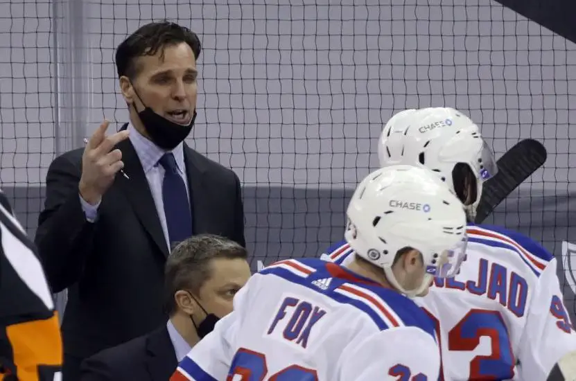 David Quinn coaching the Rangers