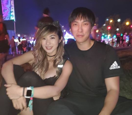 Doublelift with his former girlfriend, Leena