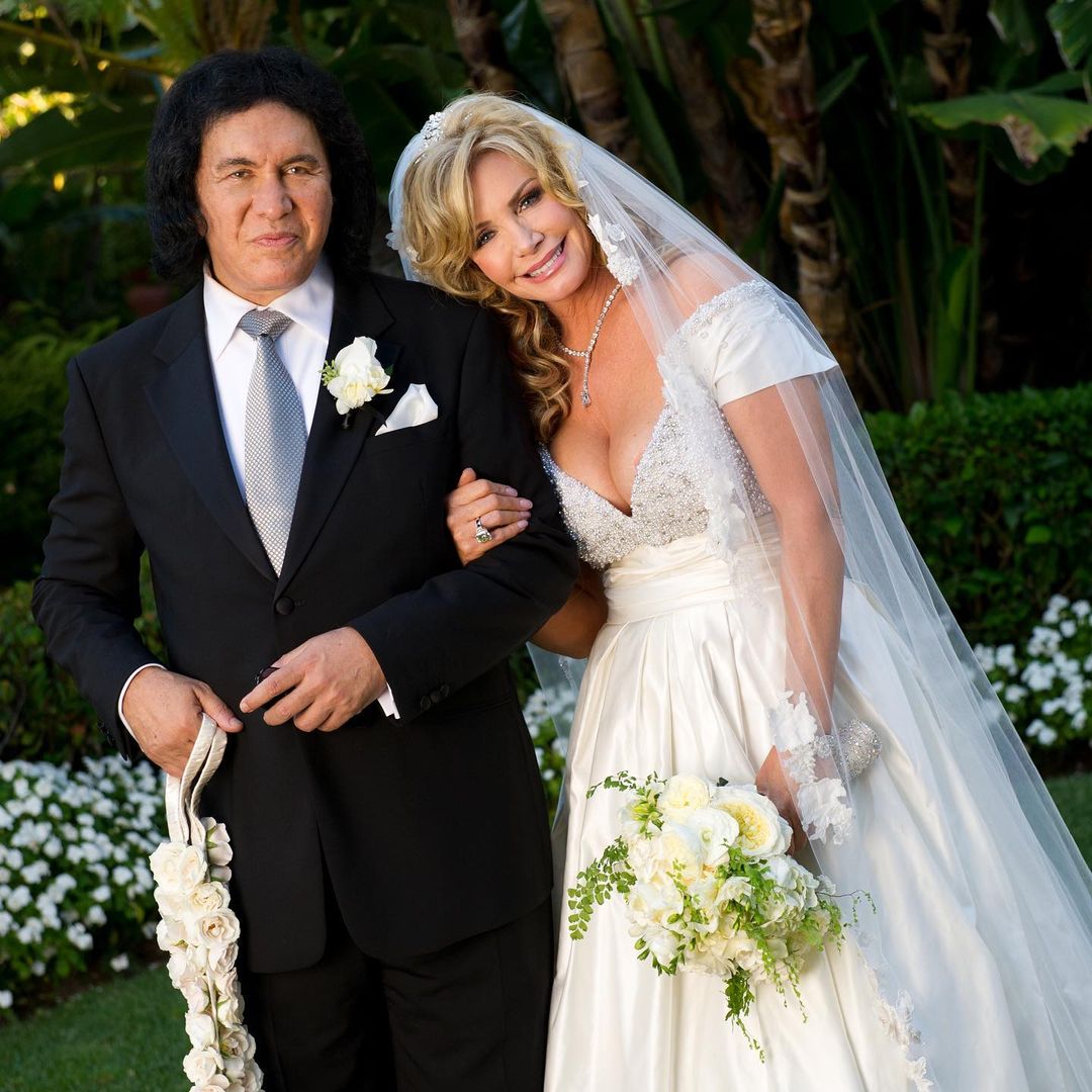 Picture of Gene Simmons and his wife, Shannon Tweed, from their wedding day 