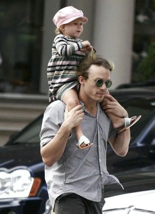 Heath Ledger with his daughter Matilda Ledger 