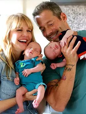 Cold Case' star Kathryn Morris is mom to twins with autism