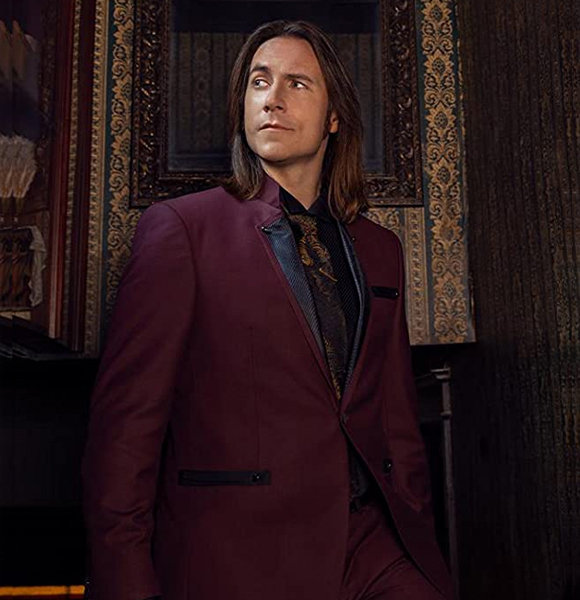 Matthew Mercer- The Voice of Many Characters