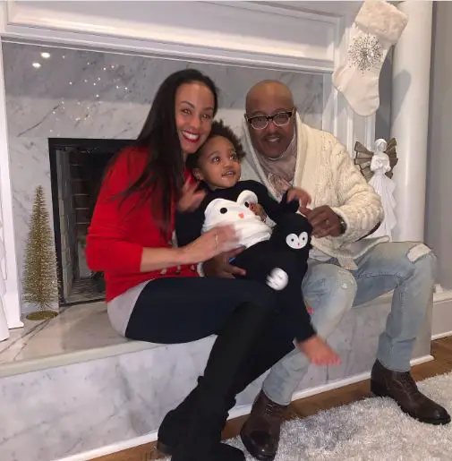 Peabo Bryson with His Wife and Son