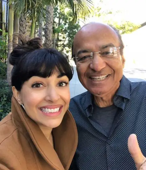 hannah simone with her father