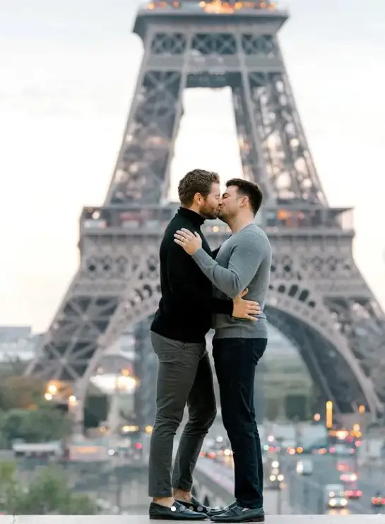 Jonathan Bennett with His Boyfriend turned Husband Vaughan