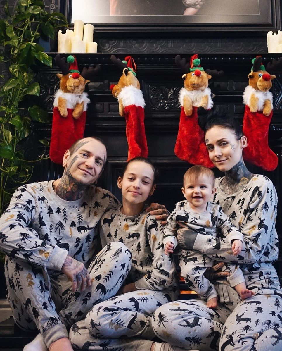 monami frost daughters