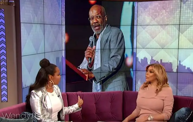 Lisa at Wendy, answering the question 'if Bishop Noel Jones and Lisa Raye married each other' 