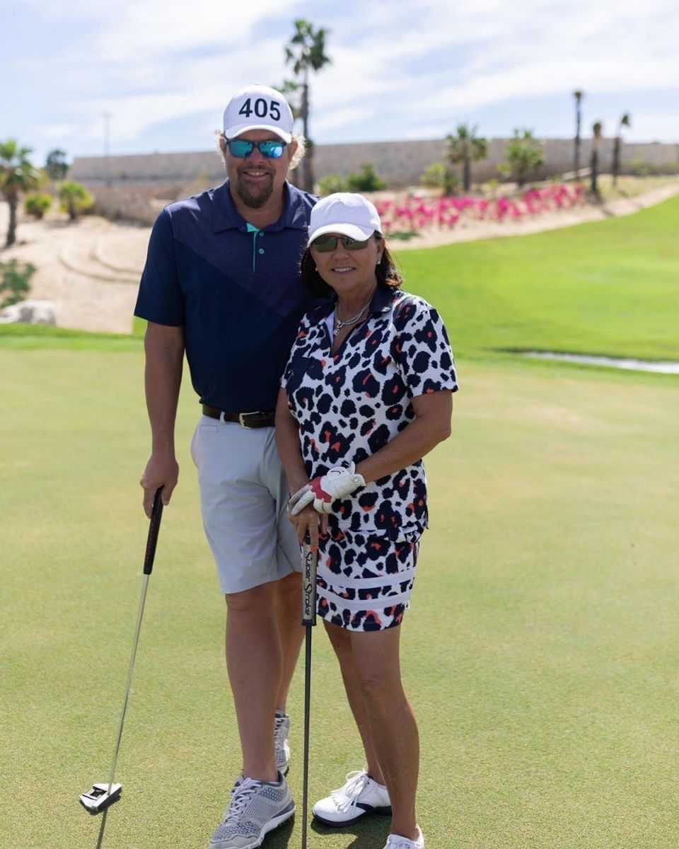Toby Keith enjoying at the golf course with his wife
